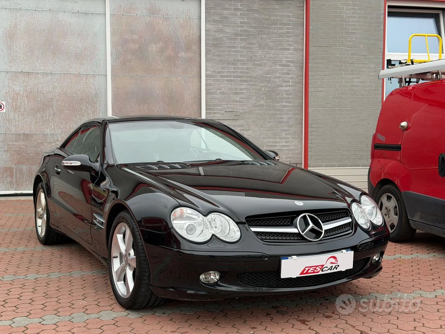 Mercedes-Benz Sl-Class 2003 photo 2