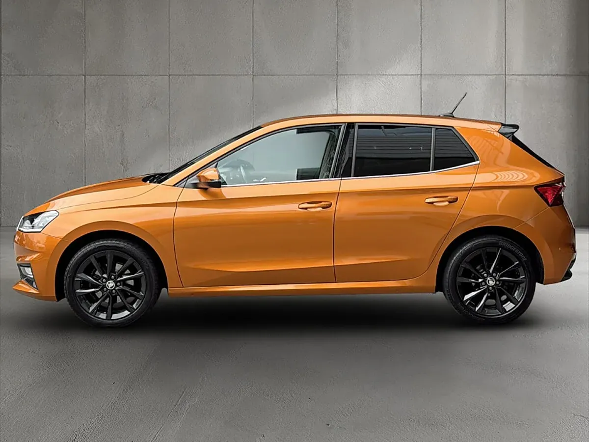 Skoda Fabia 2022 photo 3