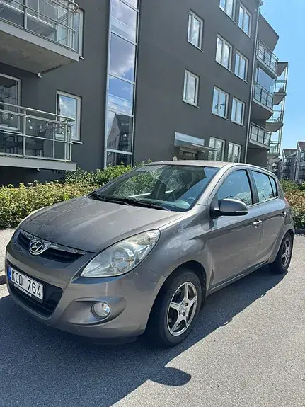 Hyundai I20