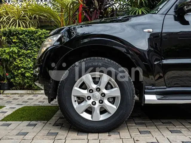 Mitsubishi Montero 2015 photo 5