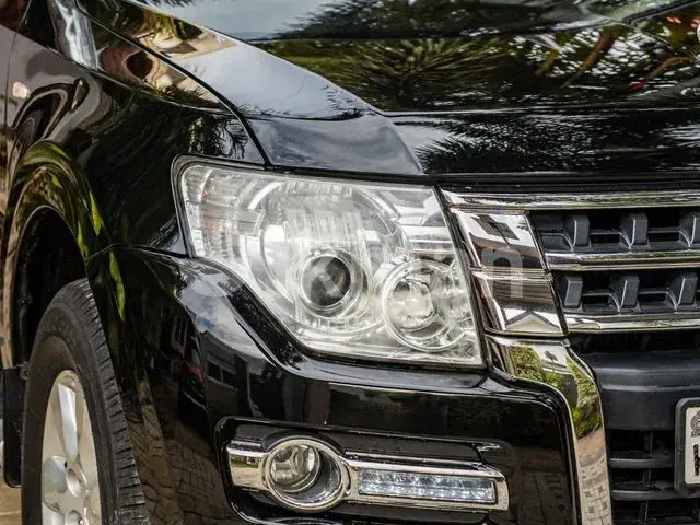Mitsubishi Montero 2015 photo 4