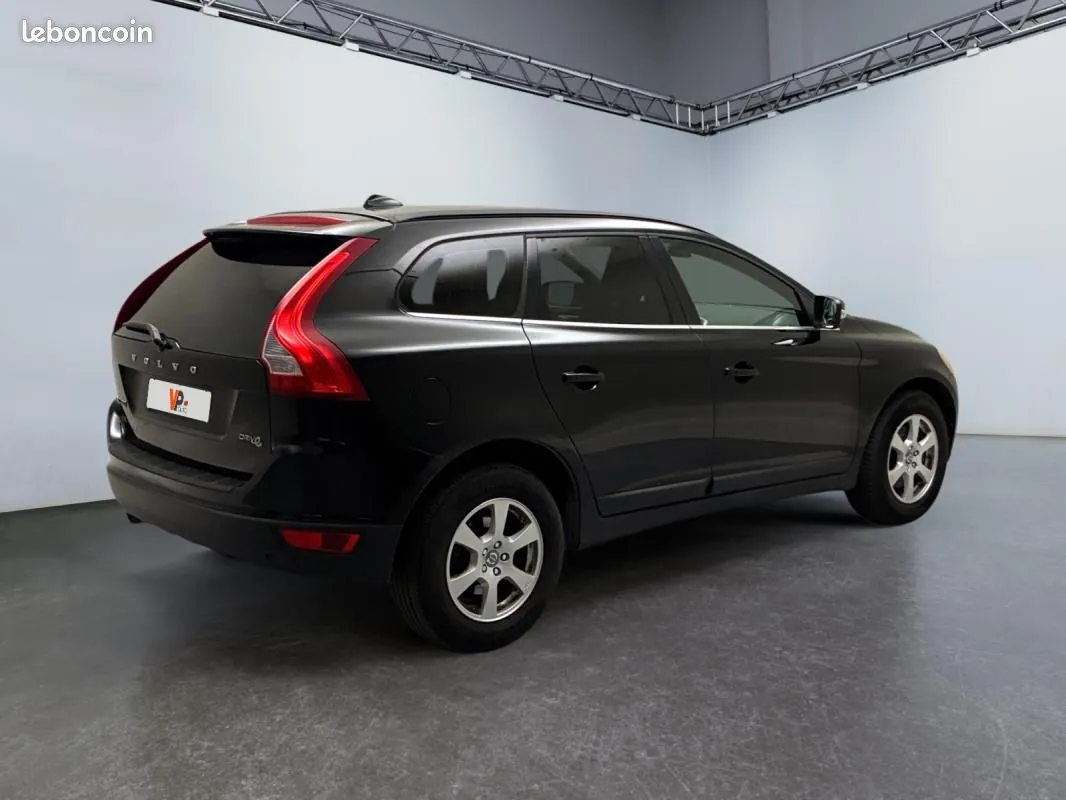 Volvo Xc60 2011 photo 2