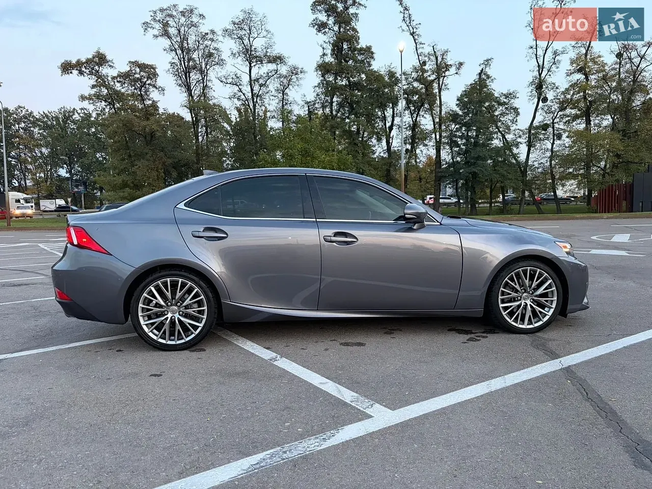 Lexus Is 2014 photo 5