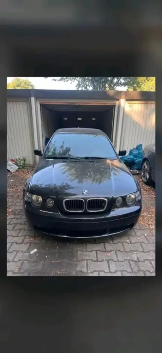 BMW 318I