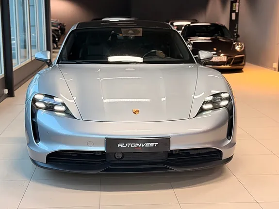 Porsche Taycan 2020 photo 3