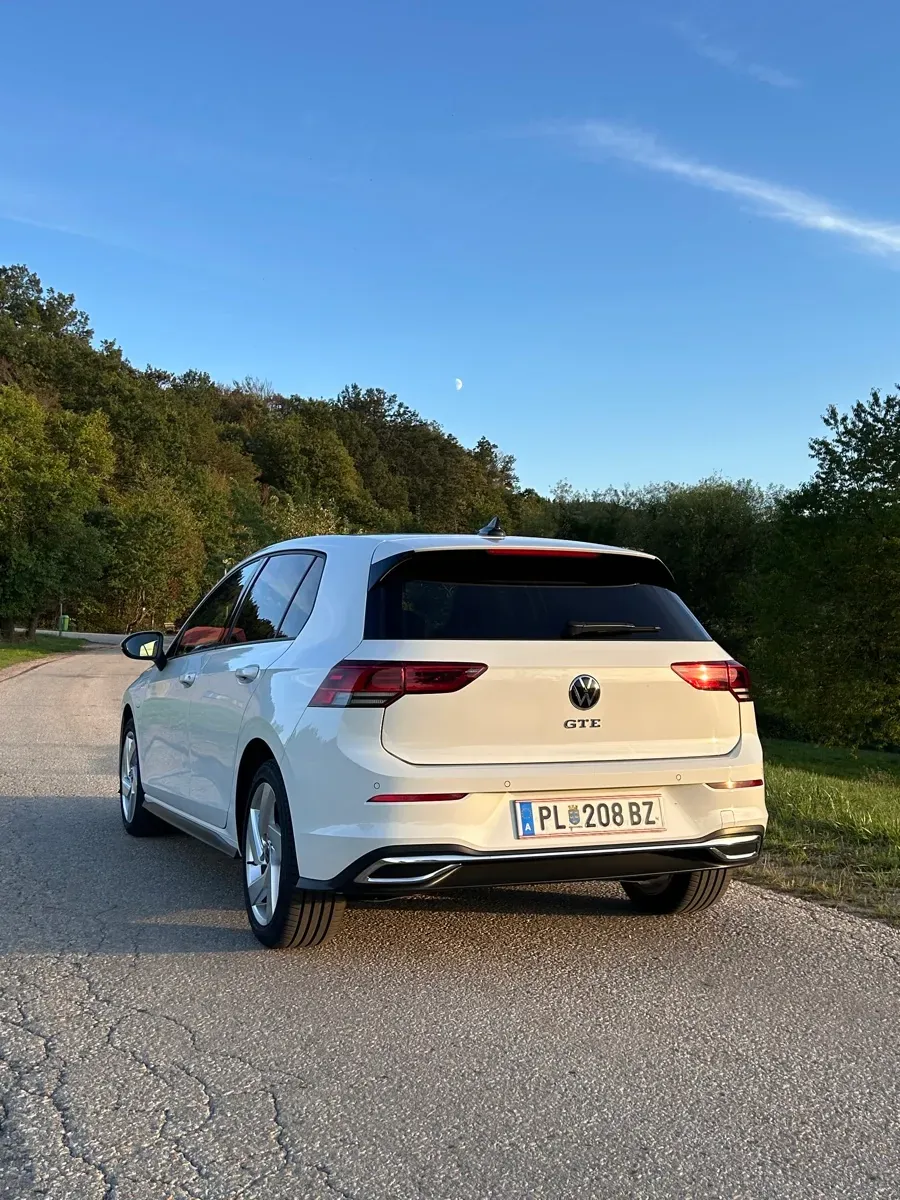 Volkswagen Golf 2021 photo 3