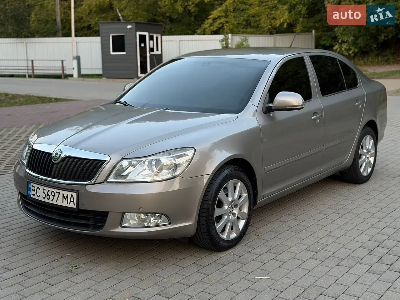 Skoda Octavia 2009 photo 5