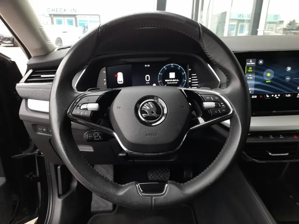 Skoda Octavia 2022 photo 3