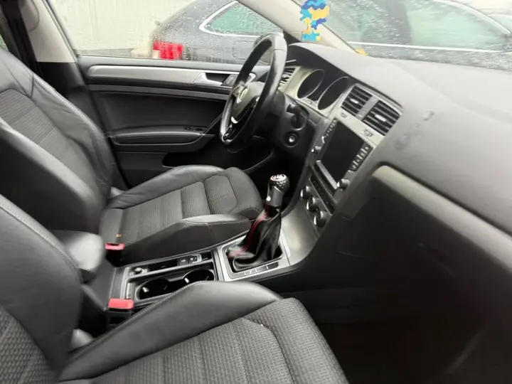 Volkswagen Golf 7