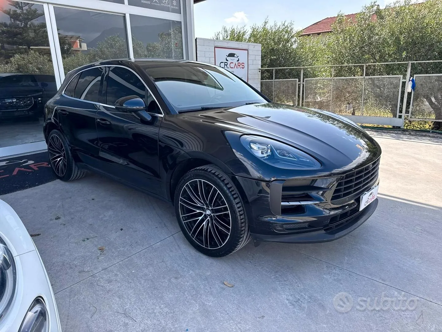 Porsche Macan 2020 photo 2