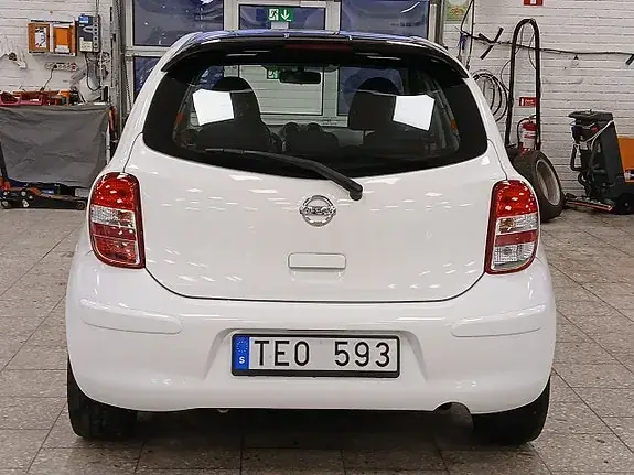 Nissan Micra 2012 photo 5