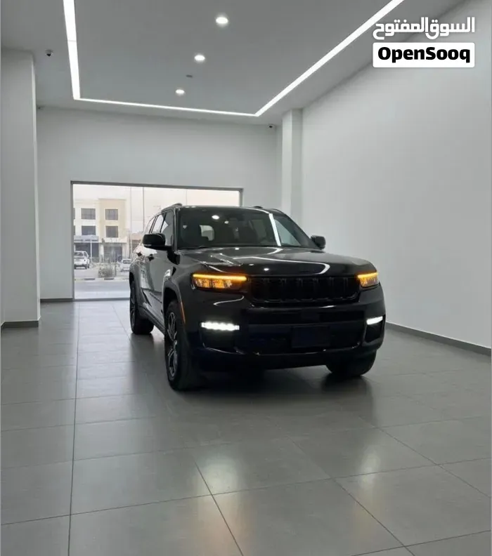 Jeep Grand Cherokee L 2024 photo 4