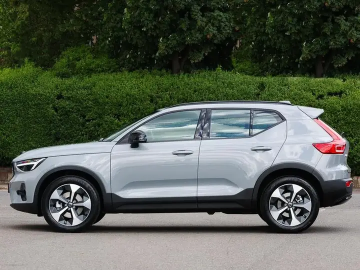 Volvo Xc40 2026 photo 4