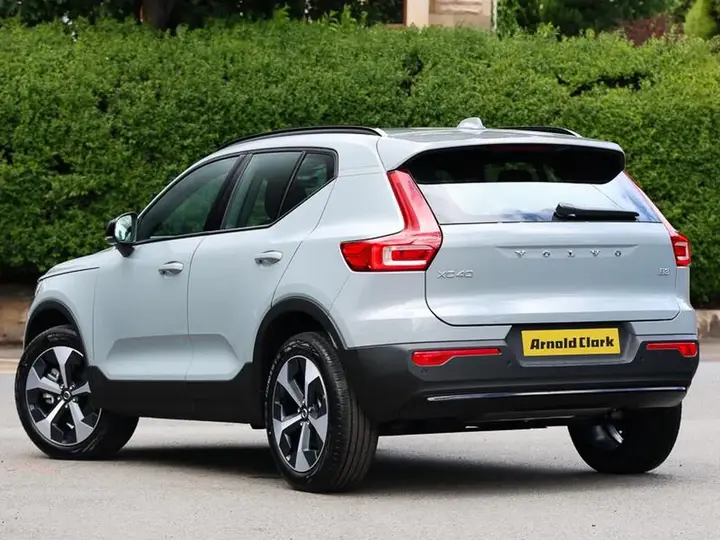 Volvo Xc40 2026 photo 2