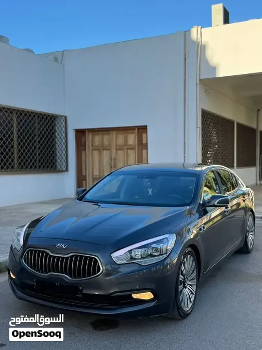 Kia Quoris