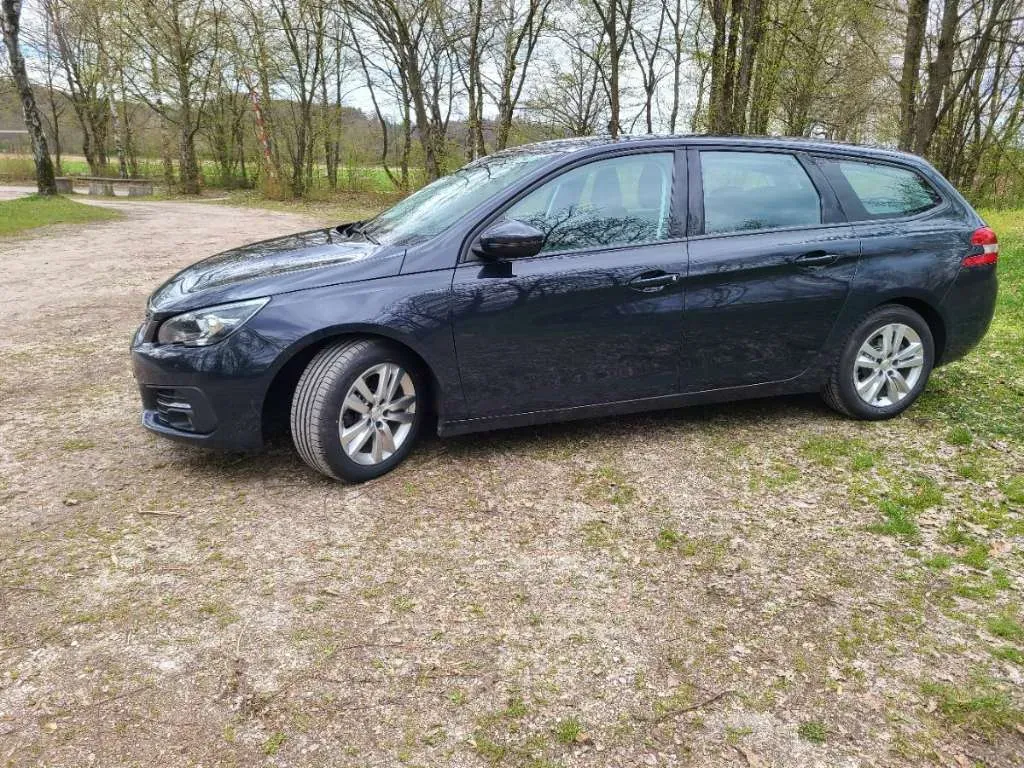Peugeot 308 2017 photo 3