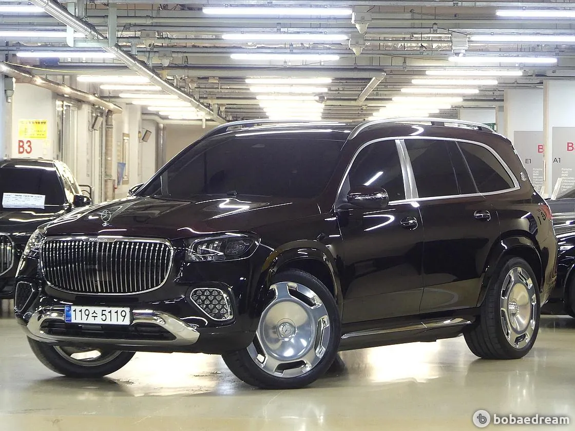 Mercedes-Benz Maybach Gls 600 2025 photo 2