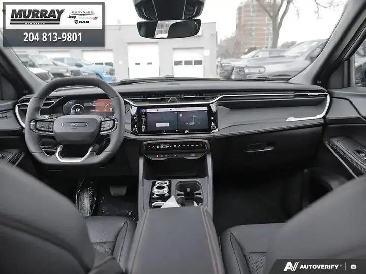 Jeep Cherokee 2026 photo 5