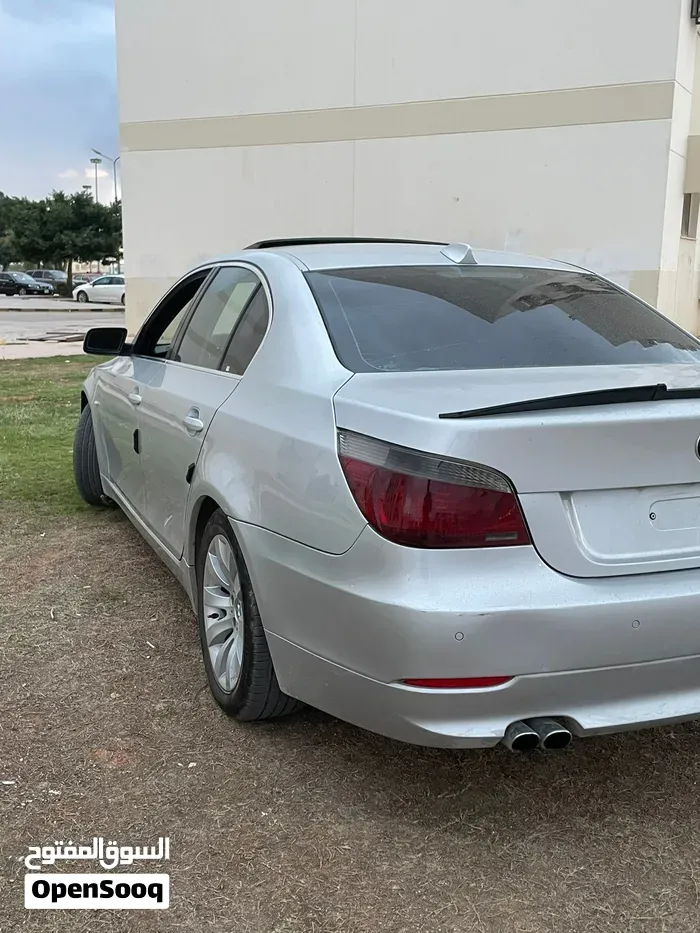 BMW 5 Series 2008 photo 3