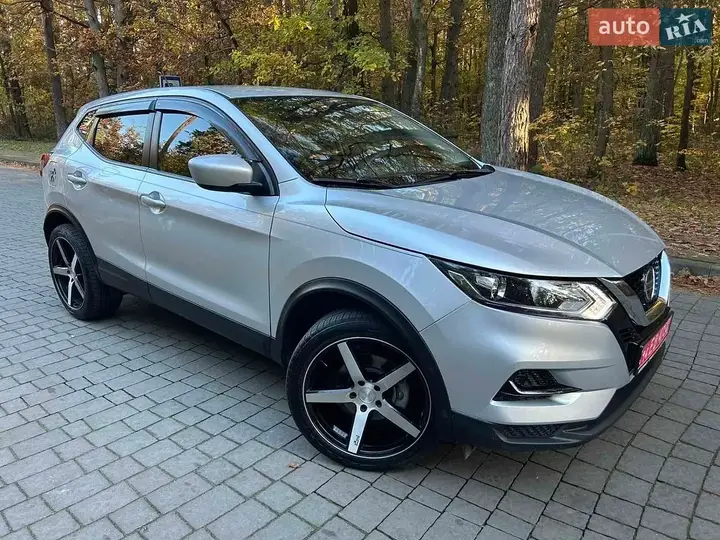 Nissan Rogue Sport 2019 photo 2