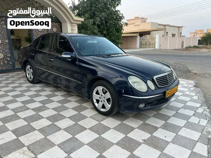 Mercedes-Benz E-Class 2003 photo 2