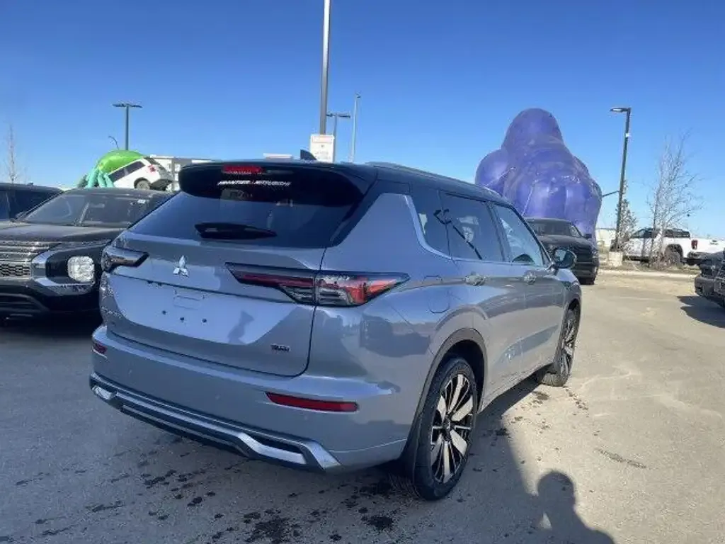 Mitsubishi Outlander 2025 photo 5
