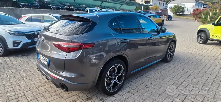 Alfa Romeo Stelvio 2022 photo 5