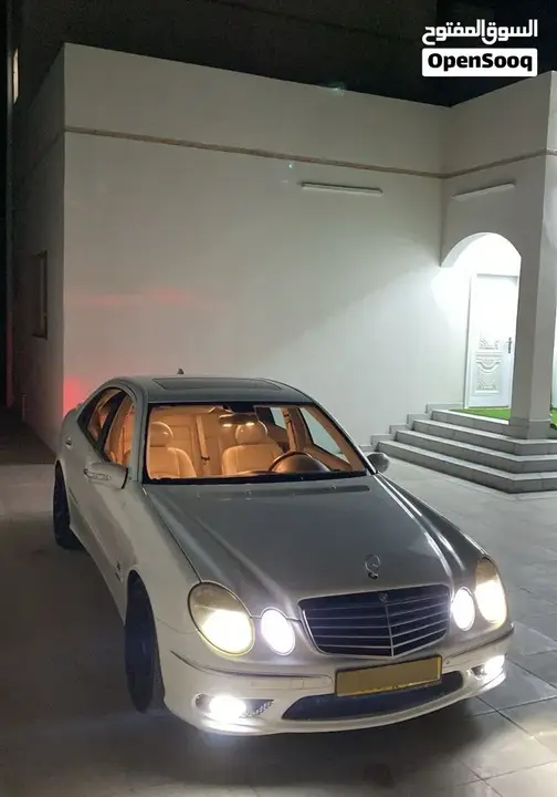Mercedes-Benz E-Class 2004 photo 3