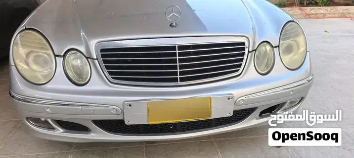 Mercedes-Benz E-Class 2004 photo 4