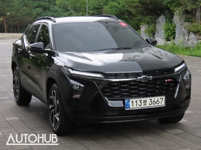 Chevrolet Trax 2023 photo 2
