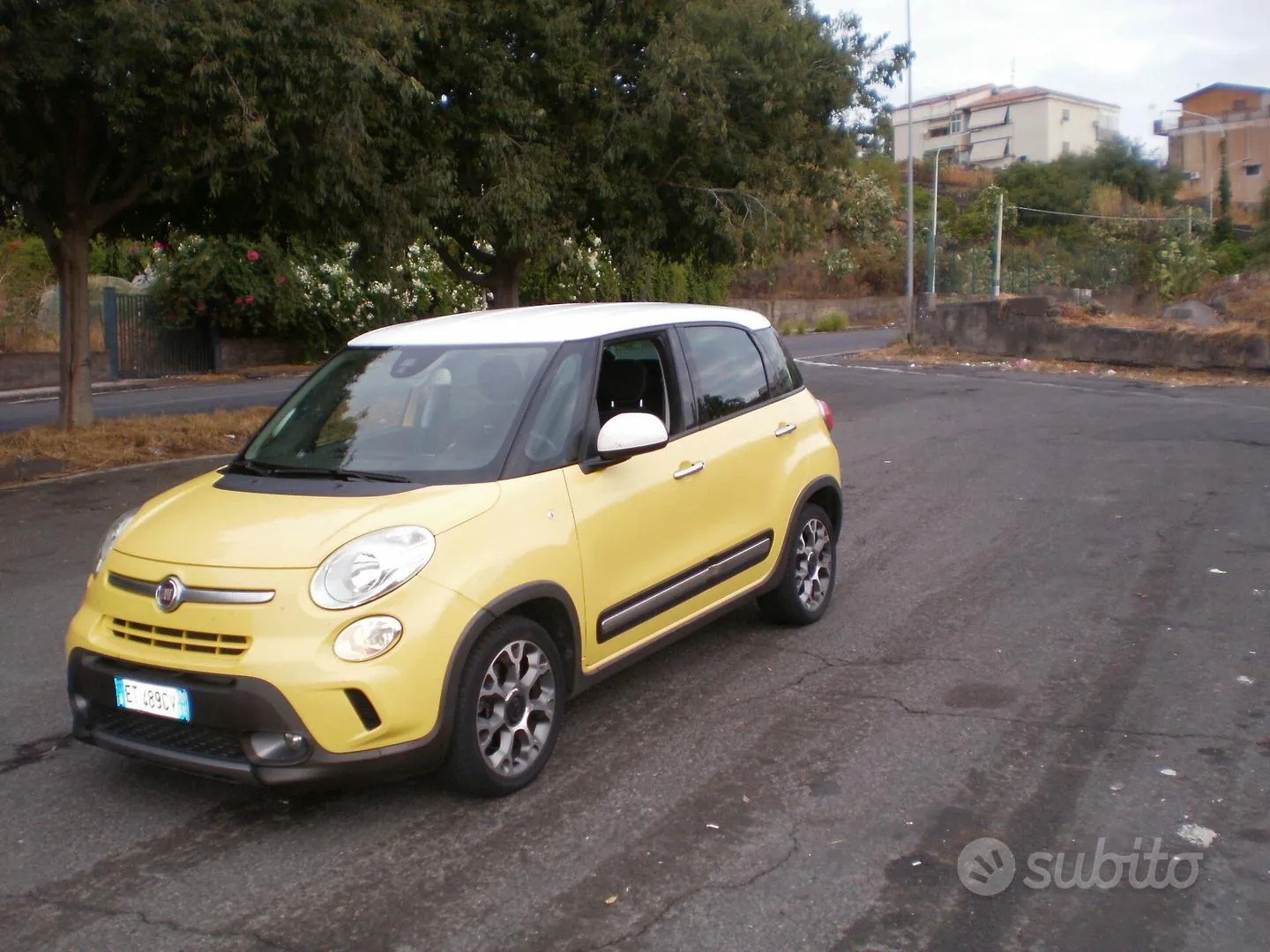 Fiat 500L 2014 photo 2