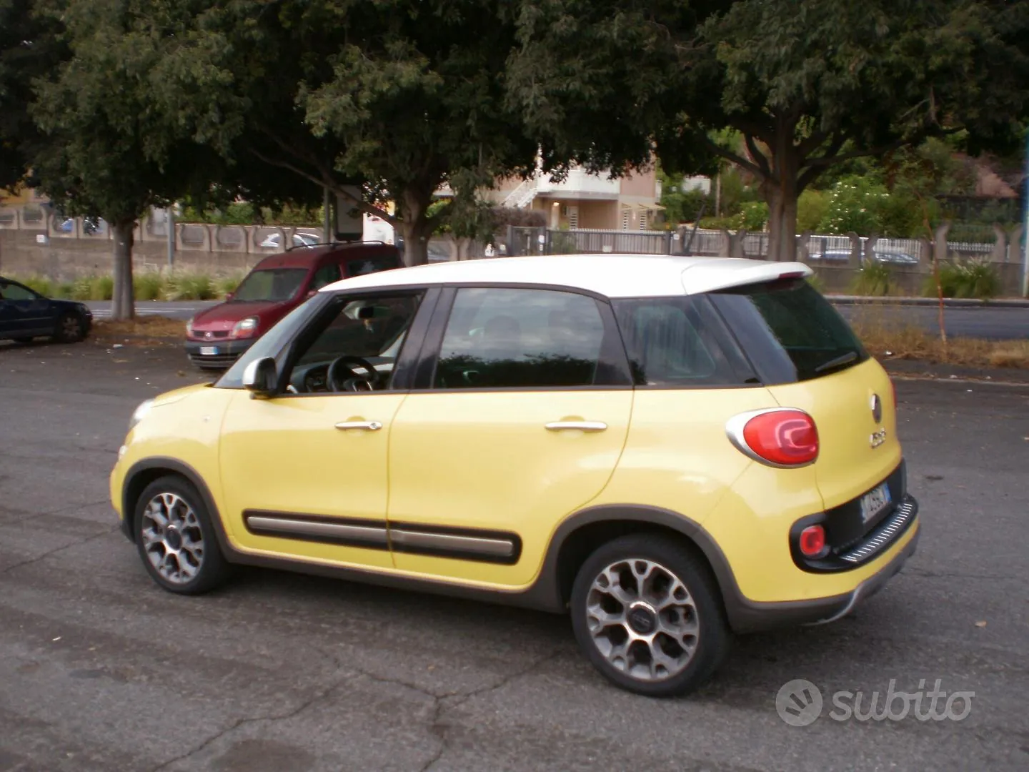 Fiat 500L 2014 photo 3
