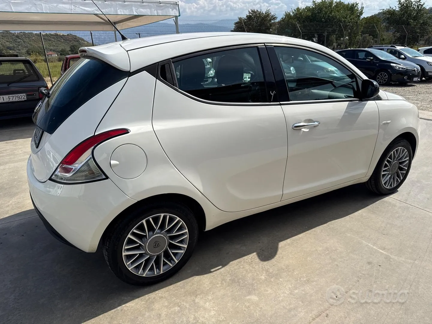Lancia Ypsilon 2013 photo 4