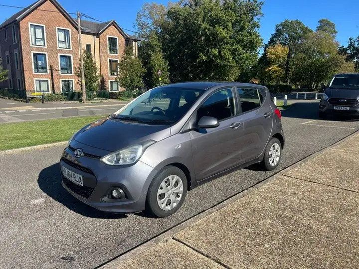 Hyundai I10 2014 photo 2