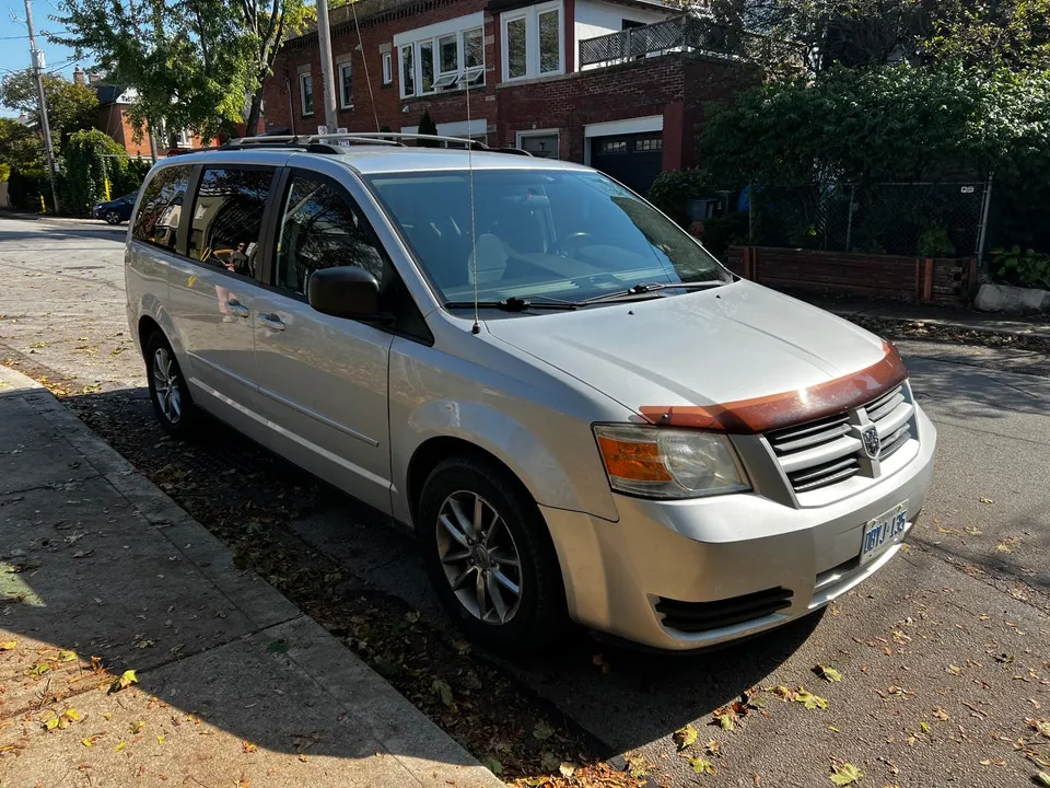 Dodge Caravan