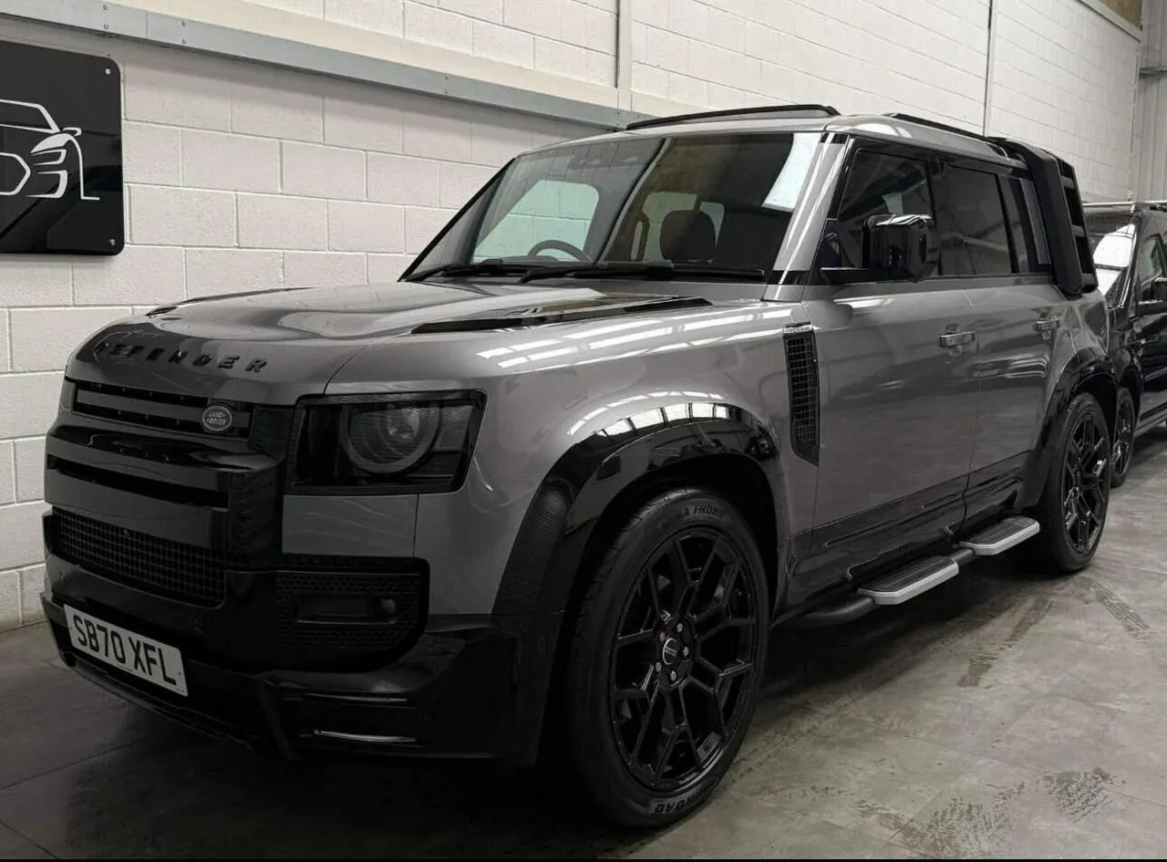 Land Rover Defender 110 2020 photo 3