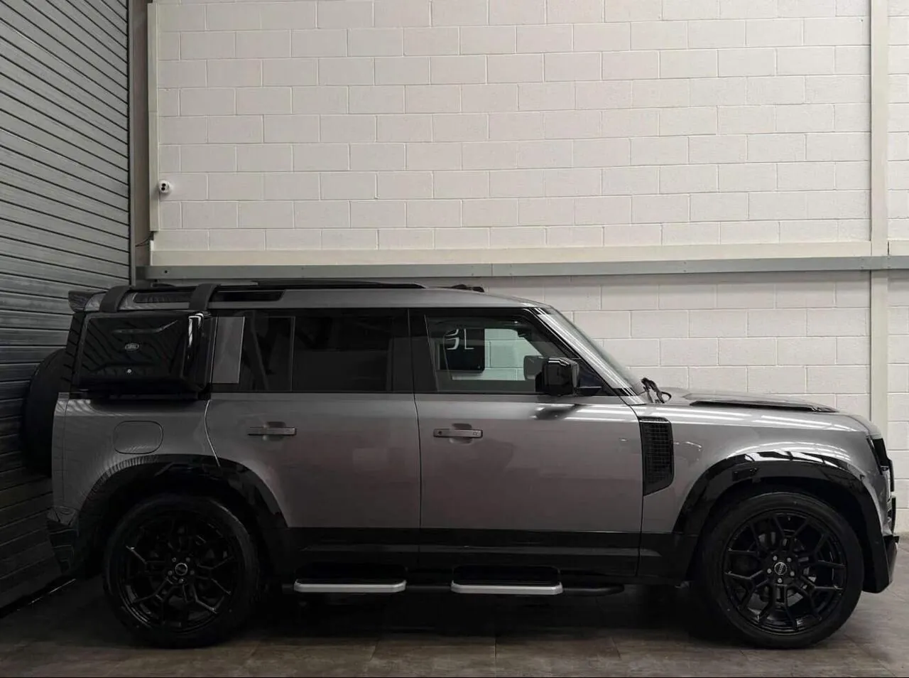 Land Rover Defender 110 2020 photo 5