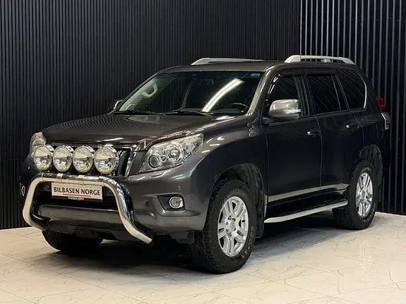 Toyota Land Cruiser 2012 photo 5