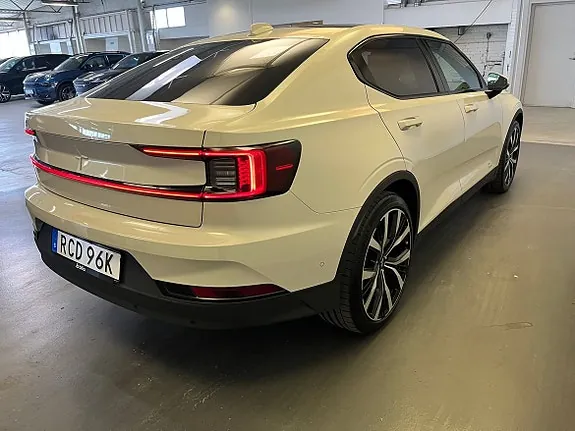 Polestar 2 2026 photo 5