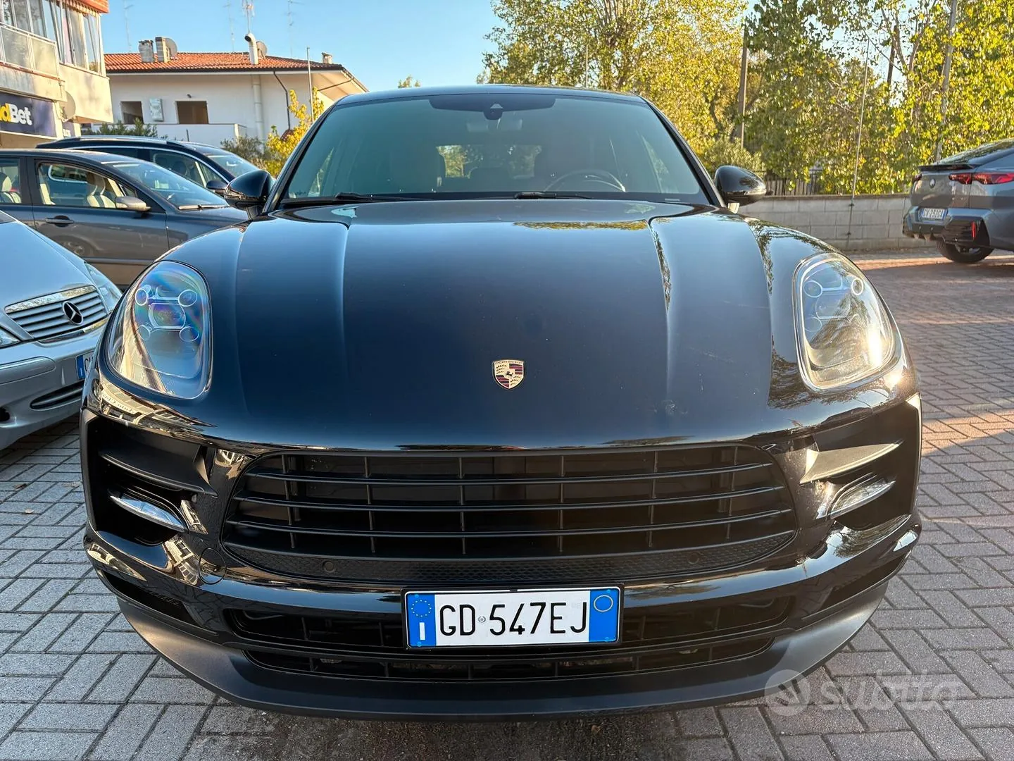 Porsche Macan 2021 photo 2