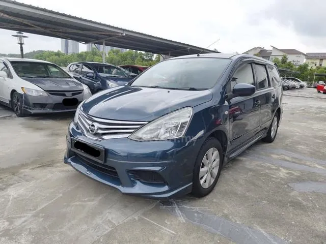 Nissan Grand Livina