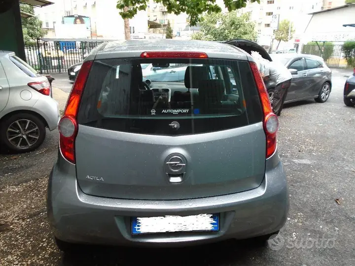 Opel Agila 2011 photo 2