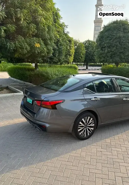 Nissan Altima 2025 photo 3