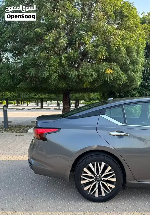 Nissan Altima 2025 photo 4