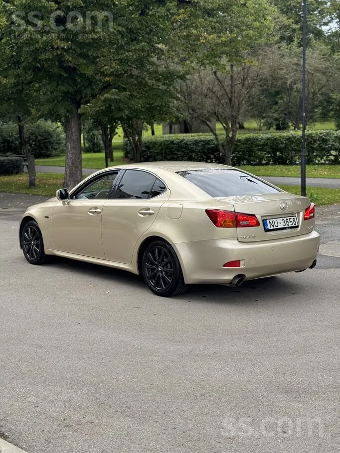 Lexus Is 2006 photo 3