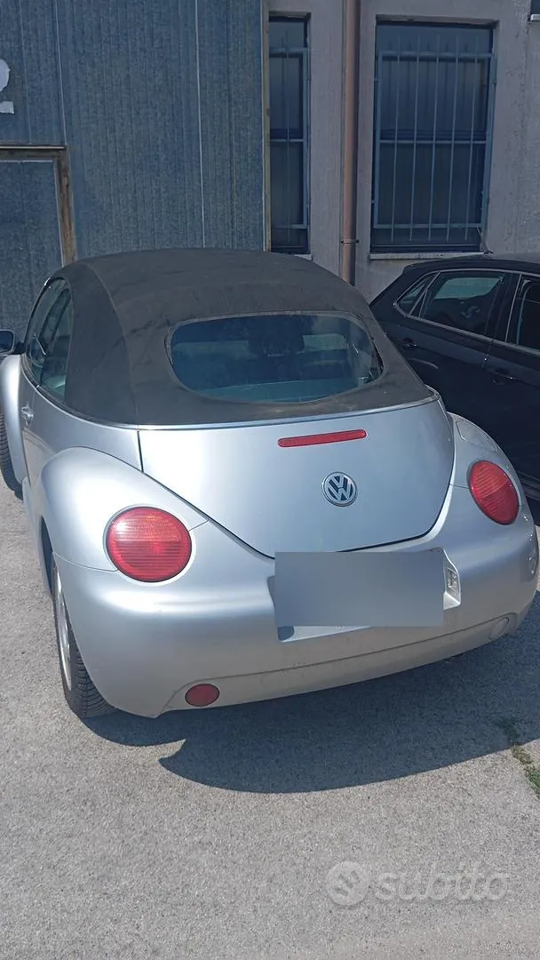 Volkswagen Beetle 2005 photo 3