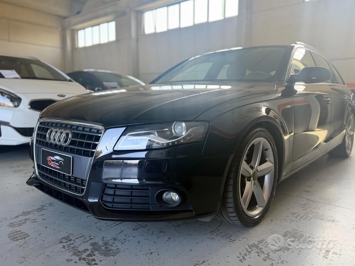 Audi A4 Avant 2011 photo 2
