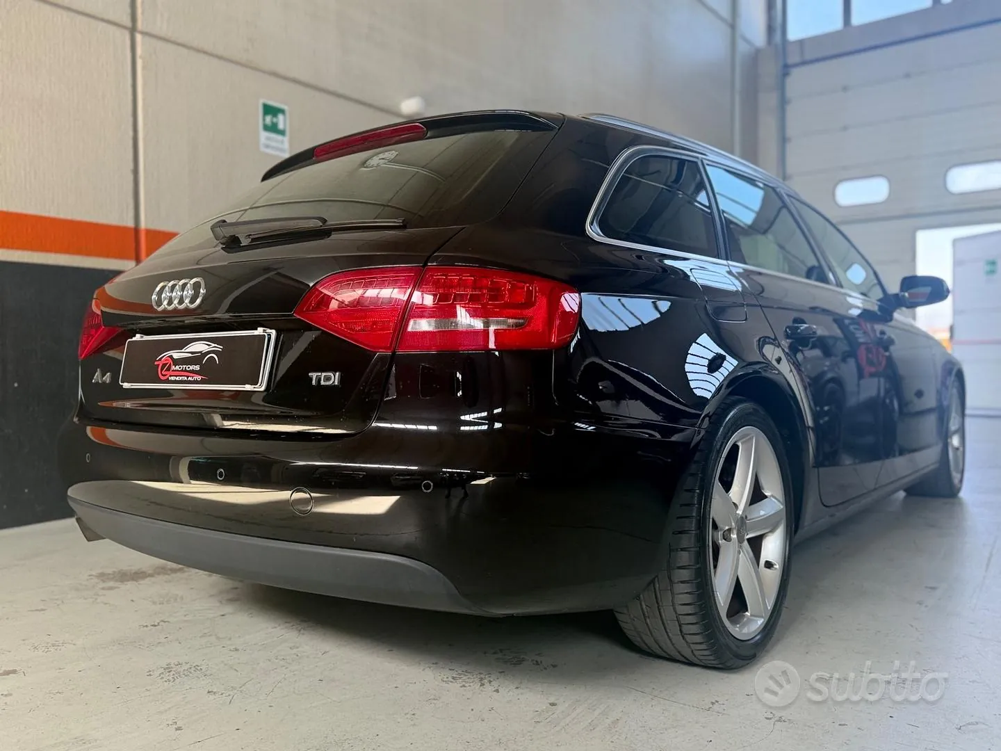 Audi A4 Avant 2011 photo 3