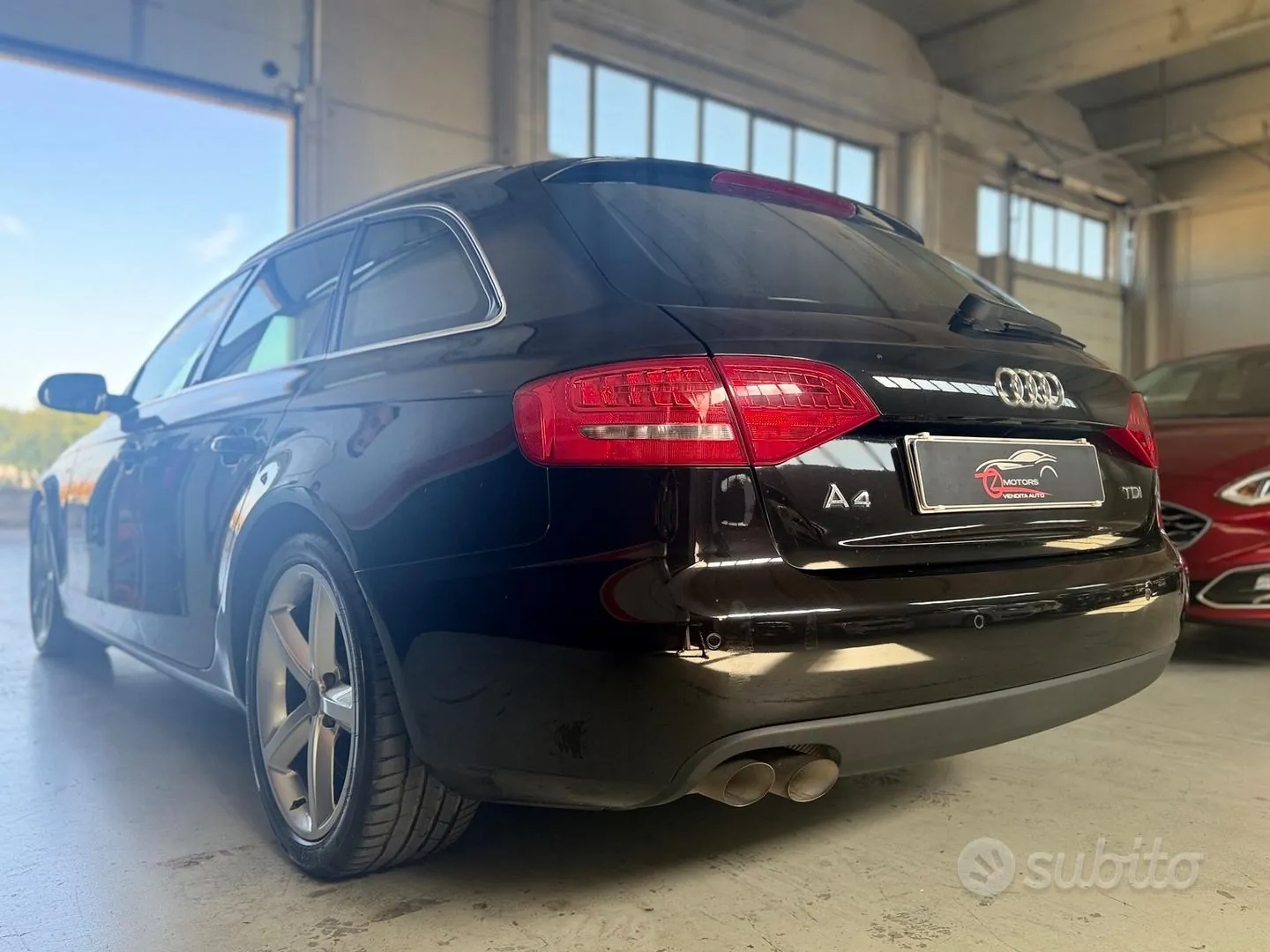 Audi A4 Avant 2011 photo 5