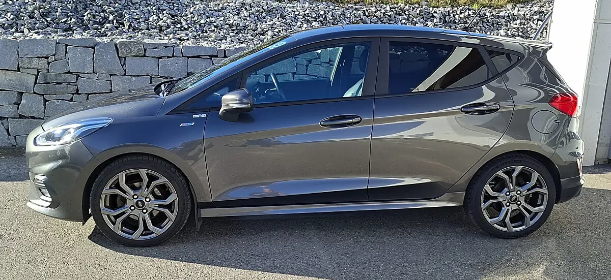 Ford Fiesta 2018 photo 3